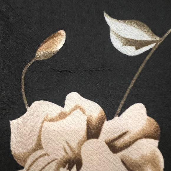 * Free with purchase of 25$* SHEIN dress for girls size 9Y - Picture 5 of 6